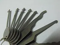 Lock Locksmith Tech Brooklyn, NY 718-489-9787 - change-locks-service